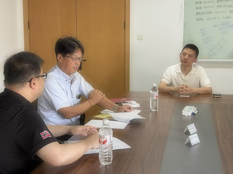 零部件定制客户.jpg